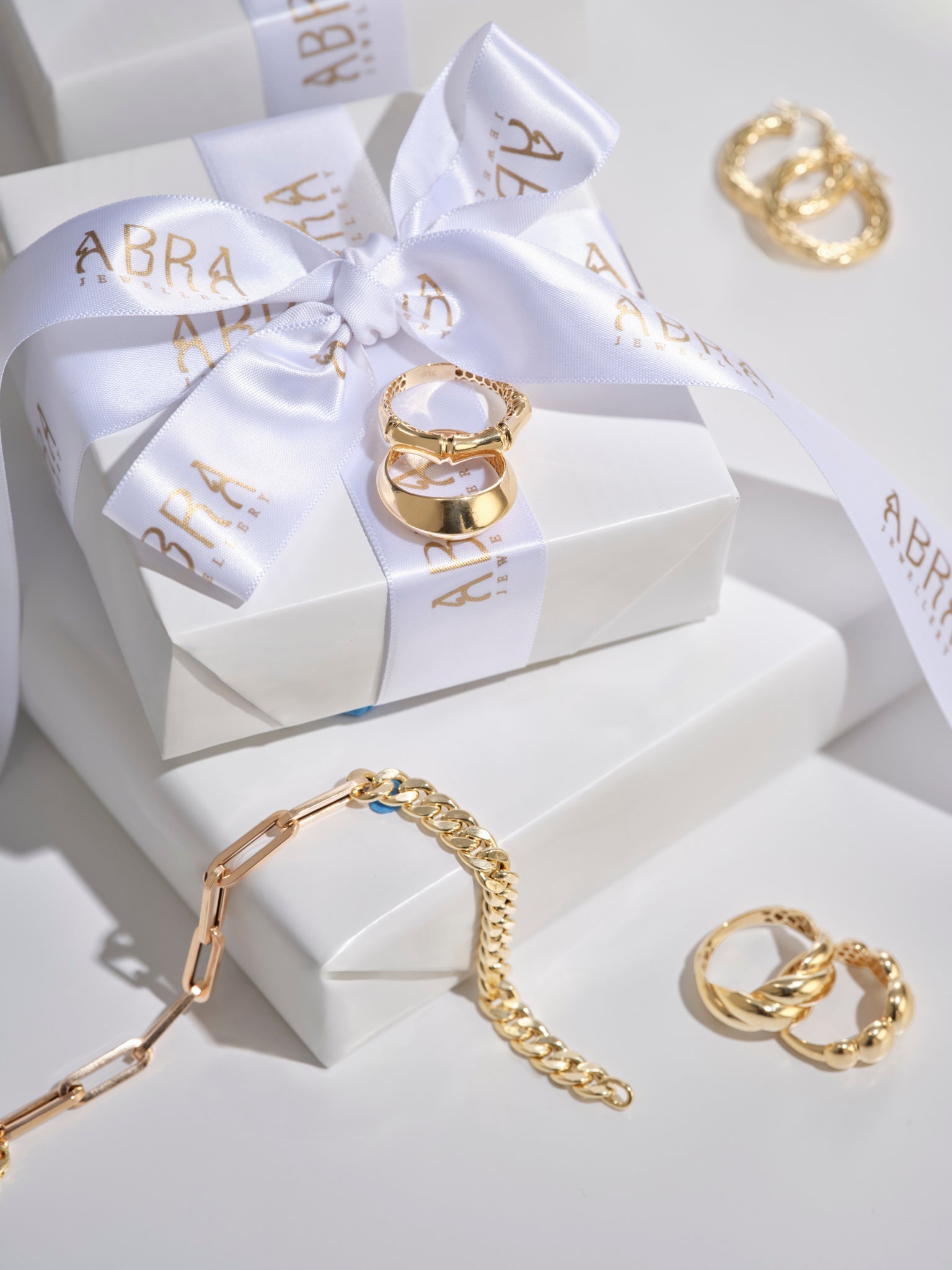 How To Tell If Gold Jewellery Is Real - Abra Jewellery